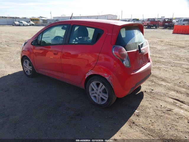 Chevrolet Spark 1lt Cvt 2015 KL8CD6S9XFC745872 Image 3