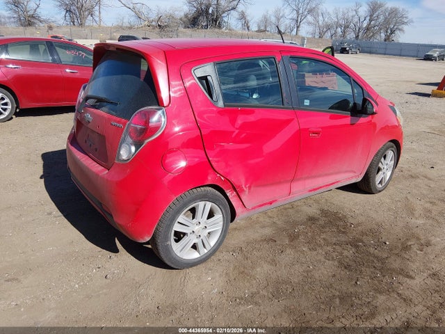 Chevrolet Spark 1lt Cvt 2015 KL8CD6S9XFC745872 Image 4