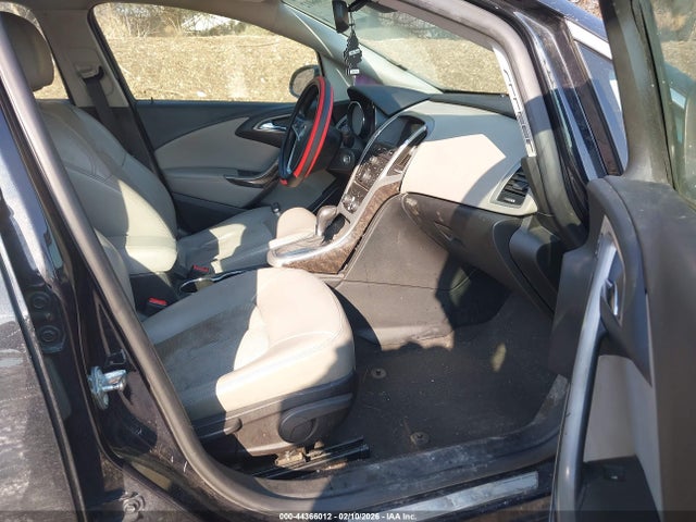 44366012 :رقم المزاد ، 1G4PP5SK2F4159170 vin ، 2015 Buick Verano مزاد بيع