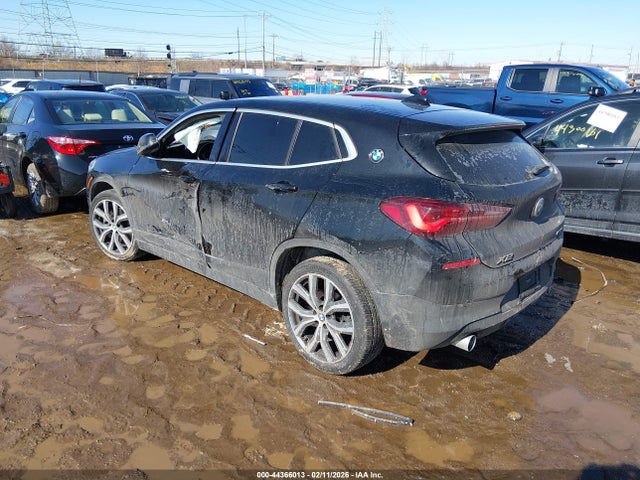 2020 BMW X2 WBXYH9C00L5R72865 Photo 2