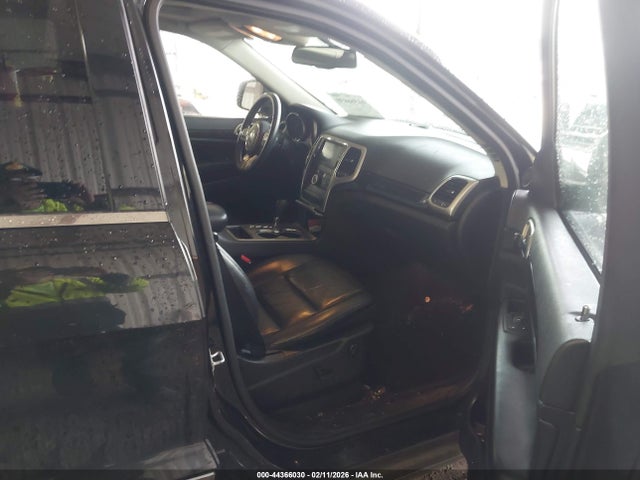 Продаж на аукціоні авто 2013 Jeep Grand Cherokee Laredo, vin: 1C4RJFAG6DC640155, номер лоту: 44366030