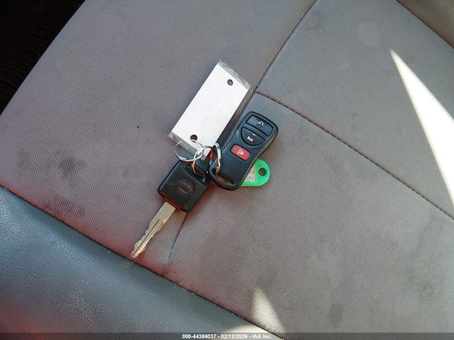 1N6BF0KY7HN804253 Nissan Nv Cargo Nv2500 Hd S V6