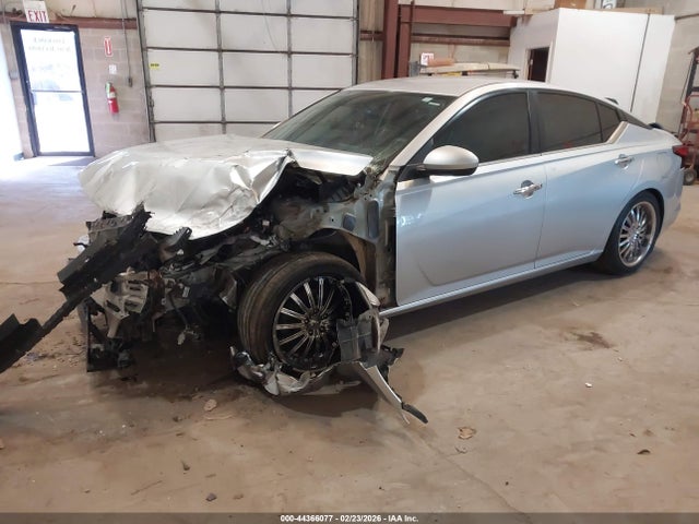 1N4BL4BV0LC240223 Nissan Altima S Fwd