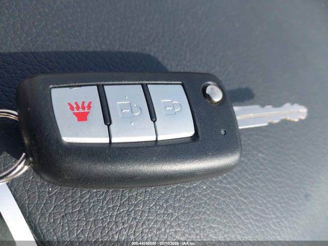 2015 Nissan Rogue S მანქანა იყიდება აუქციონზე, vin: KNMAT2MT8FP589150, აუქციონის ნომერი: 44366080