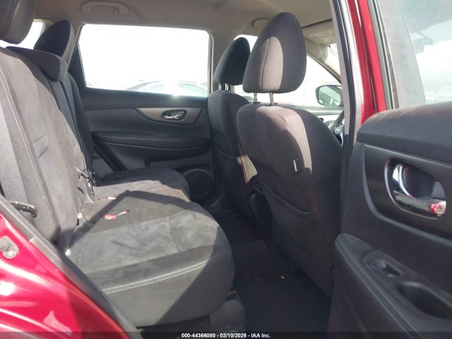 2015 Nissan Rogue S მანქანა იყიდება აუქციონზე, vin: KNMAT2MT8FP589150, აუქციონის ნომერი: 44366080