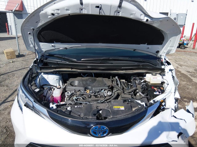 5TDZRKEC0RS189495 Toyota Sienna Limited