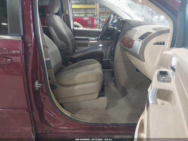 44366099 :رقم المزاد ، 2A8HR54P88R725353 vin ، 2008 Chrysler Town & Country Touring مزاد بيع