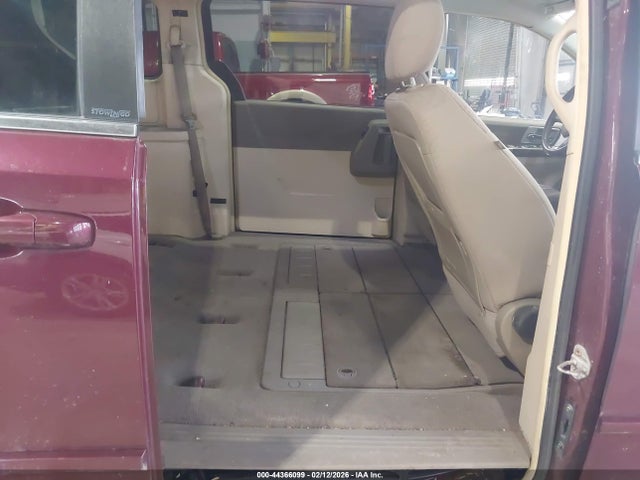 44366099 :رقم المزاد ، 2A8HR54P88R725353 vin ، 2008 Chrysler Town & Country Touring مزاد بيع