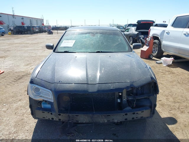 Продажа на аукционе авто 2023 Chrysler 300 Touring, vin: 2C3CCAAGXPH647585, номер лота: 44366110