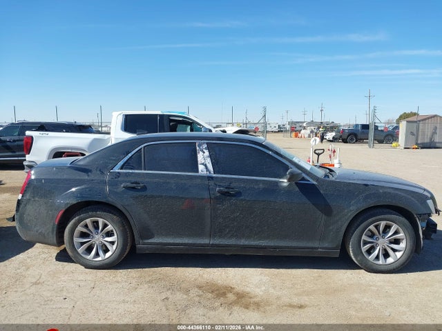 Продажа на аукционе авто 2023 Chrysler 300 Touring, vin: 2C3CCAAGXPH647585, номер лота: 44366110