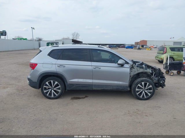 Продажа на аукционе авто 2024 Volkswagen Taos 1.5t Se, vin: 3VVSX7B22RM053208, номер лота: 44366111