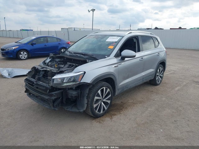 Продажа на аукционе авто 2024 Volkswagen Taos 1.5t Se, vin: 3VVSX7B22RM053208, номер лота: 44366111