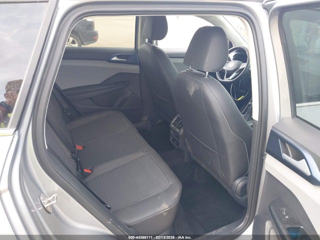Продажа на аукционе авто 2024 Volkswagen Taos 1.5t Se, vin: 3VVSX7B22RM053208, номер лота: 44366111