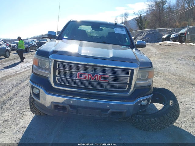 2015 Gmc Sierra 1500 Slt მანქანა იყიდება აუქციონზე, vin: 3GTU2VEC2FG153706, აუქციონის ნომერი: 44366142