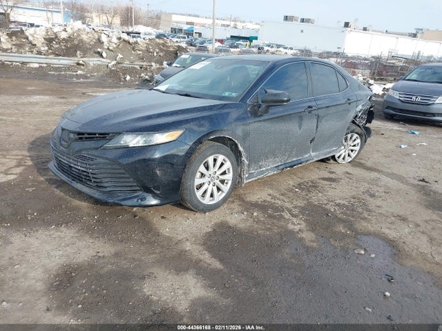4T1B11HKXJU099370 Toyota CAMRY LE