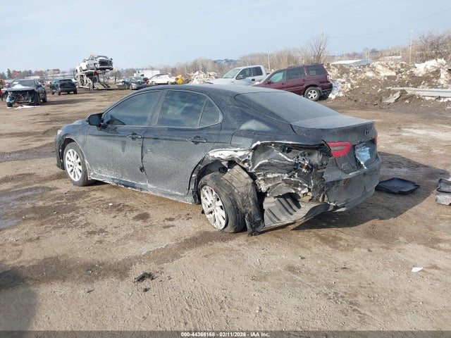 4T1B11HKXJU099370 Toyota CAMRY LE