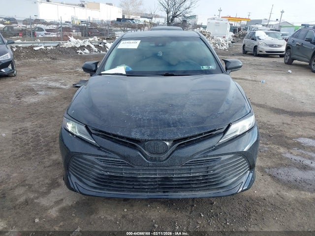 4T1B11HKXJU099370 Toyota CAMRY LE