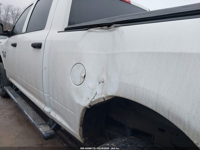 44366170 :رقم المزاد ، 3C6TR5CT8EG253163 vin ، 2014 Ram 2500 Tradesman مزاد بيع