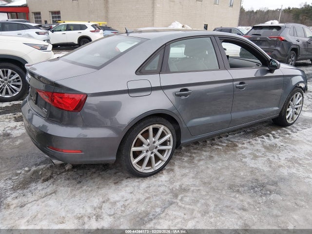 2016 AUDI A3 WAUB8GFF0G1085056 Photo 3