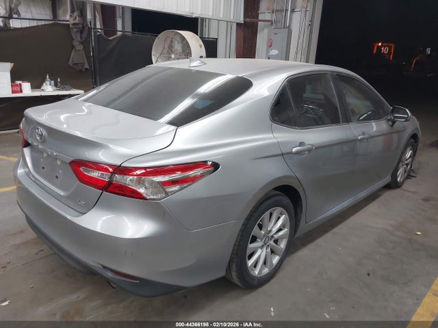 Toyota CAMRY LE 2019 4T1B11HK6KU796147 Image 4