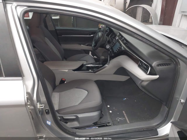 Toyota CAMRY LE 2019 4T1B11HK6KU796147 Image 5