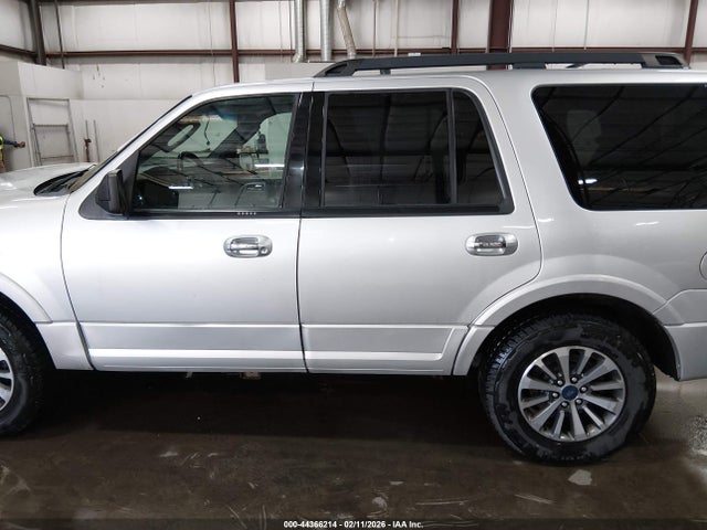 1FMJU1JTXHEA24338 Ford Expedition Xlt