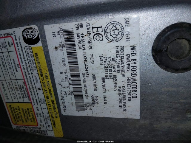 1FMJU1JTXHEA24338 Ford Expedition Xlt