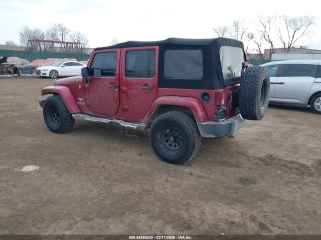 2013 JEEP WRANGLER UNLIMITED 1C4BJWEG5DL595706 Photo 2