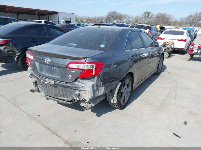 2012 Toyota Camry Se V6 მანქანა იყიდება აუქციონზე, vin: 4T1BK1FKXCU018757, აუქციონის ნომერი: 44366251