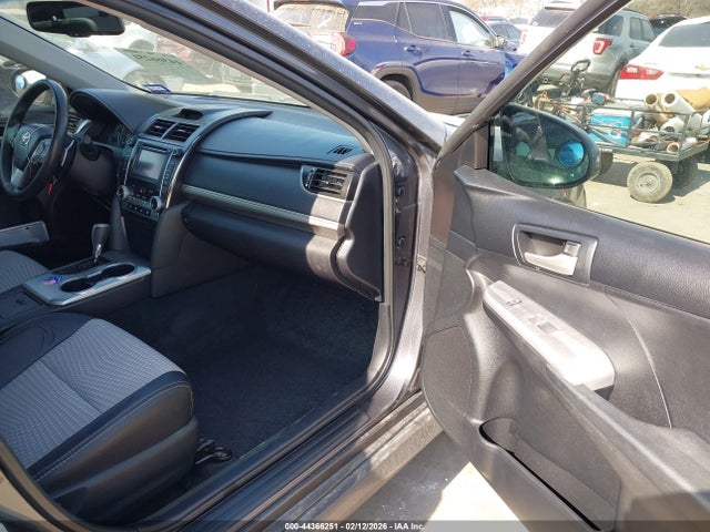2012 Toyota Camry Se V6 მანქანა იყიდება აუქციონზე, vin: 4T1BK1FKXCU018757, აუქციონის ნომერი: 44366251