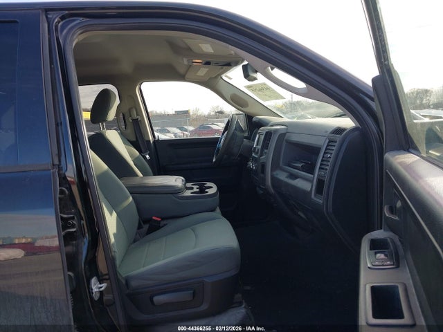 44366255 :رقم المزاد ، 1C6RR7FG6FS579056 vin ، 2015 Ram 1500 Tradesman مزاد بيع