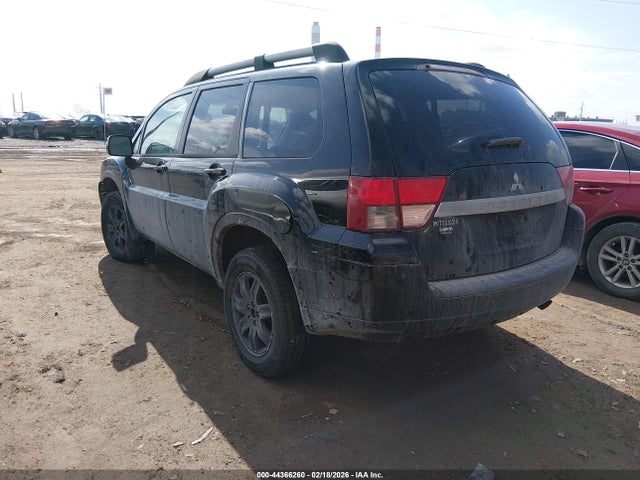 2011 MITSUBISHI ENDEAVOR 4A4JN2AS2BE035154 Photo 2