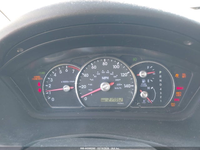 2011 MITSUBISHI ENDEAVOR 4A4JN2AS2BE035154 Photo 6