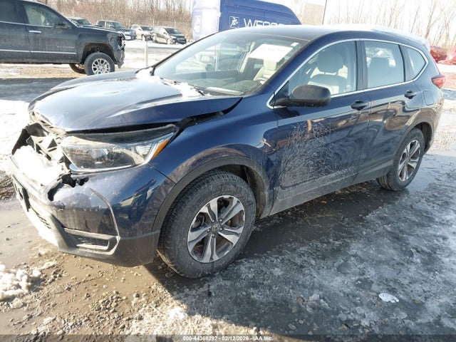 Honda CR-V LX 2019 2HKRW6H32KH224870 Image 2