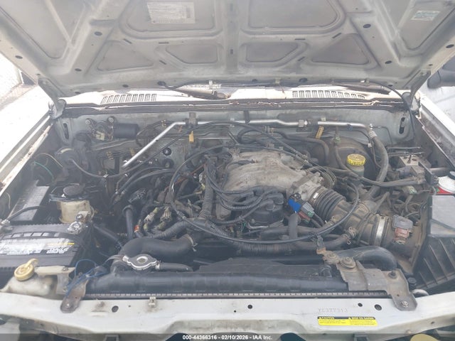 2000 NISSAN FRONTIER 1N6ED27T0YC377313 Photo 9