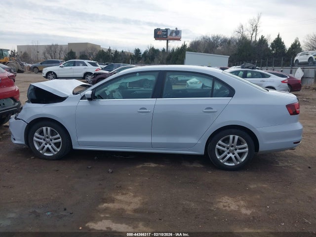 Продажа на аукционе авто 2017 Volkswagen Jetta 1.4t S, vin: 3VW2B7AJ0HM363956, номер лота: 44366317
