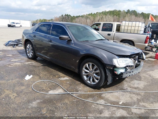 2017 CHRYSLER 300 2C3CCARG1HH610270