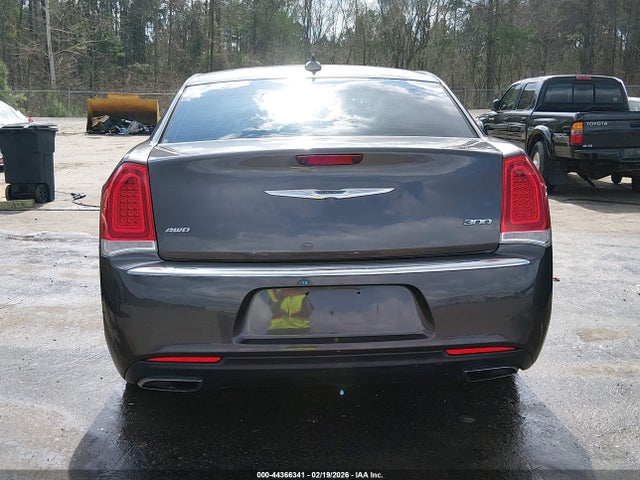 44366341 :رقم المزاد ، 2C3CCARG1HH610270 vin ، 2017 Chrysler 300 Limited Awd مزاد بيع