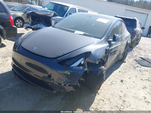 Продажа на аукционе авто 2024 Tesla Model Y Performance Dual Motor All-wheel Drive, vin: 7SAYGDEF6RA275017, номер лота: 44366342