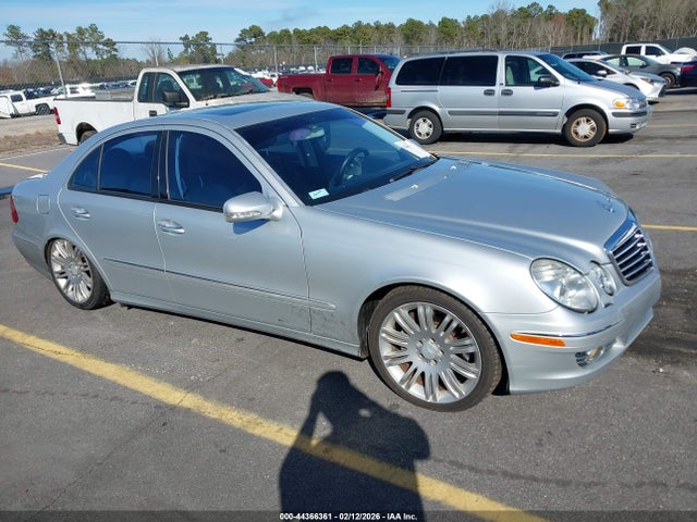 2008 MERCEDES-BENZ E 550 WDBUF72X18B329890