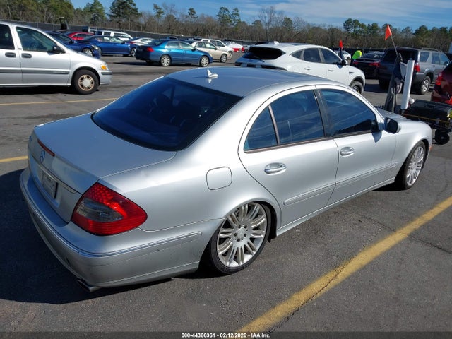 2008 MERCEDES-BENZ E 550 WDBUF72X18B329890 Photo 3