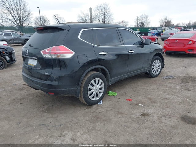 Nissan ROGUE S 2015 KNMAT2MV4FP588269 Image 4