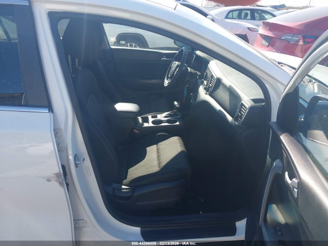 2017 KIA SPORTAGE KNDPMCAC0H7255215 Photo 4