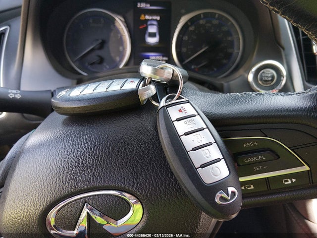 JN1EV7EL1JM390882 Infiniti Q60 3.0t Luxe