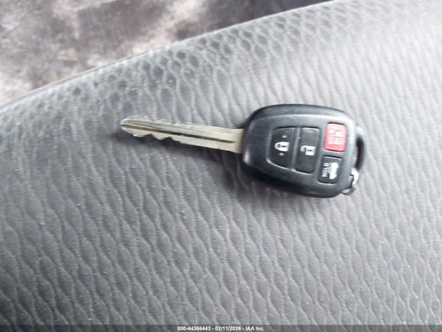 2014 TOYOTA COROLLA 2T1BURHE8EC181251 Photo 10