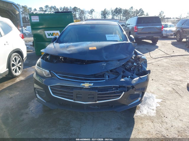1G1ZD5STXJF121321 Chevrolet MALIBU LT