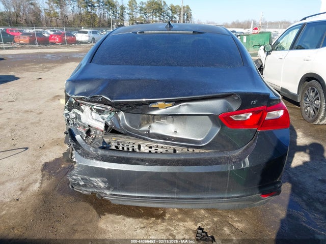 1G1ZD5STXJF121321 Chevrolet MALIBU LT