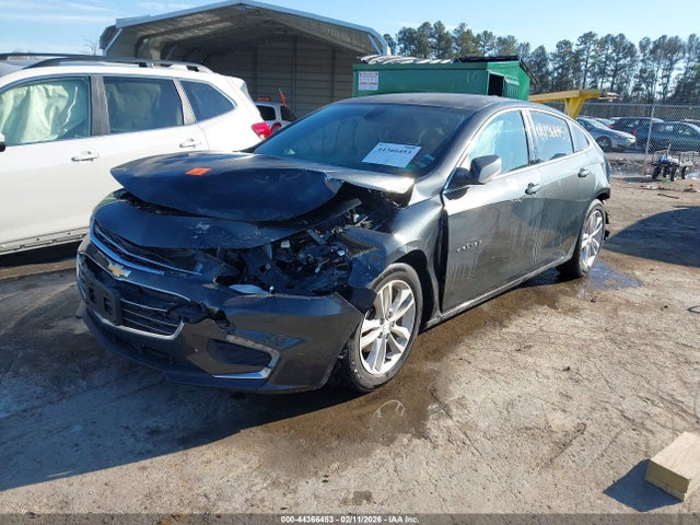 1G1ZD5STXJF121321 Chevrolet MALIBU LT