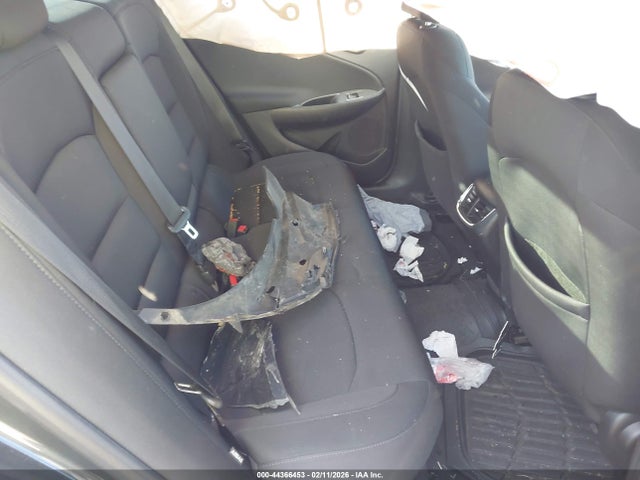 1G1ZD5STXJF121321 Chevrolet MALIBU LT
