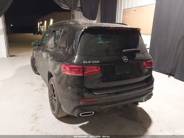 2020 MERCEDES-BENZ GLB 250 W1N4M4GBXLW038429 Photo 2
